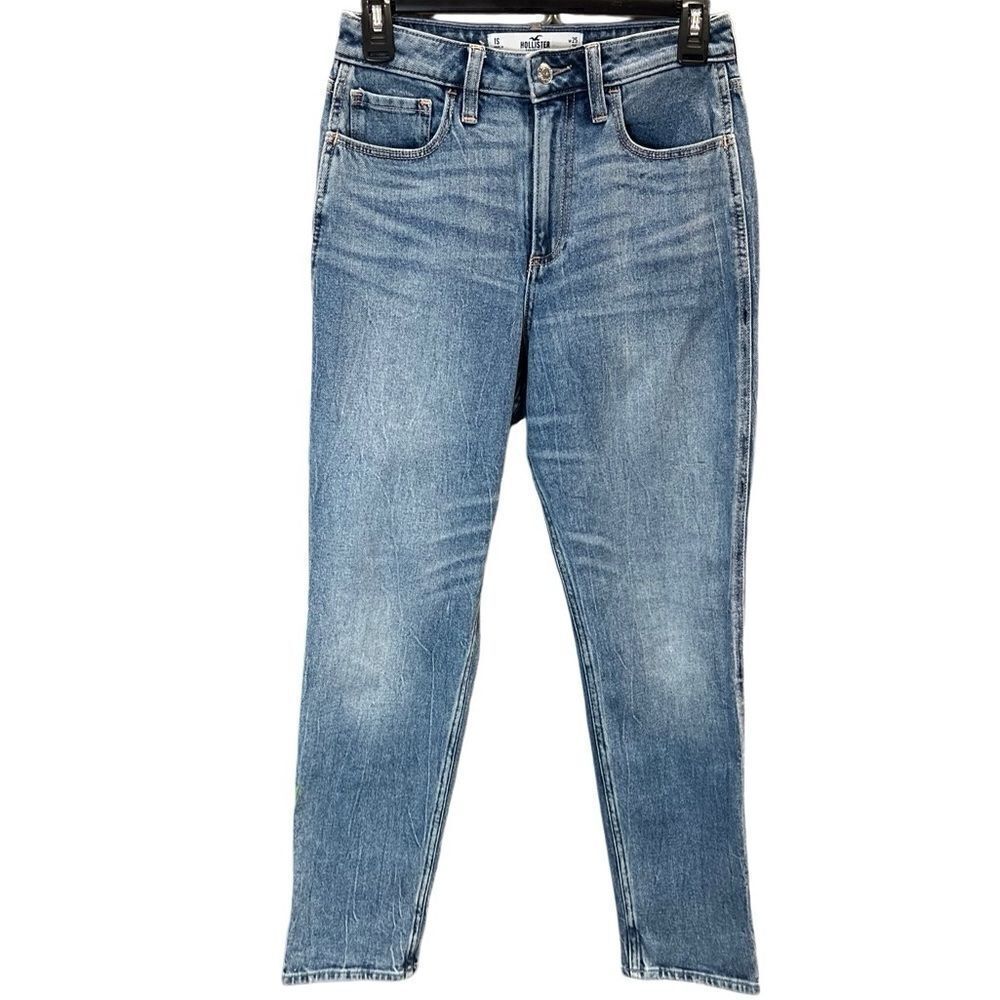 Hollister curvy high rise mom jeans size 25/25